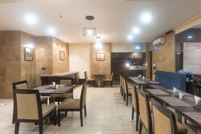HOTEL MUMBAI HOUSE ANDHERI EAST